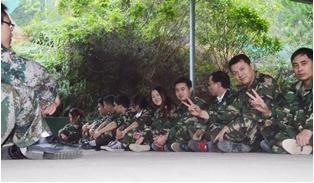 應(yīng)對2015年新挑戰(zhàn)，比克多維組建高效團隊