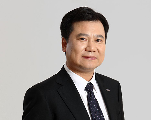 张近东退出苏宁易购法定代表人，由总裁任峻接任