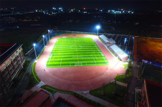 照亮运动风采 柏克体育肇庆华南师范大学附属学校体育场照明项目