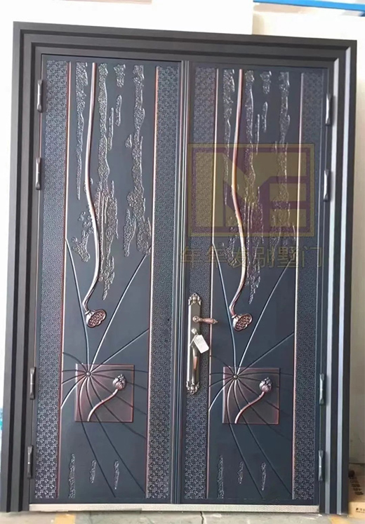 年年发门业 | 门不仅仅是产品，更是“家”的载体