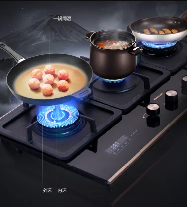 美味随心烹，海信璀璨星焰直喷三眼灶守护团圆味道