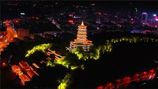 扮靓城市夜景　“点亮”城市文明——亮化照明水平的不断提升让城市“越夜越美”
