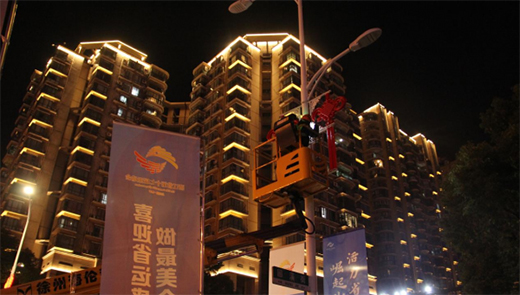 品质之城显魅力，以亮丽夜景续写“金”彩